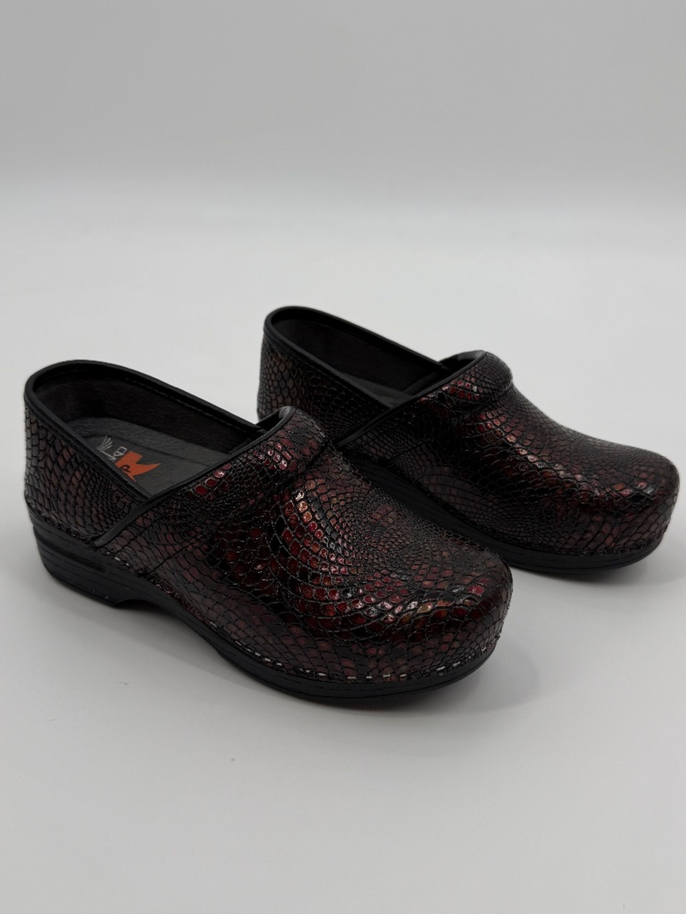 Dansko Pro XP Clogs Red Black Snake Leather Nurse Medical Work Shoes Women 36